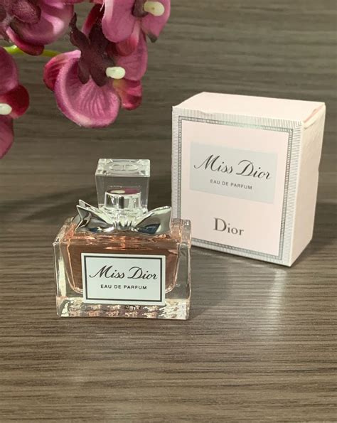 miniature miss dior